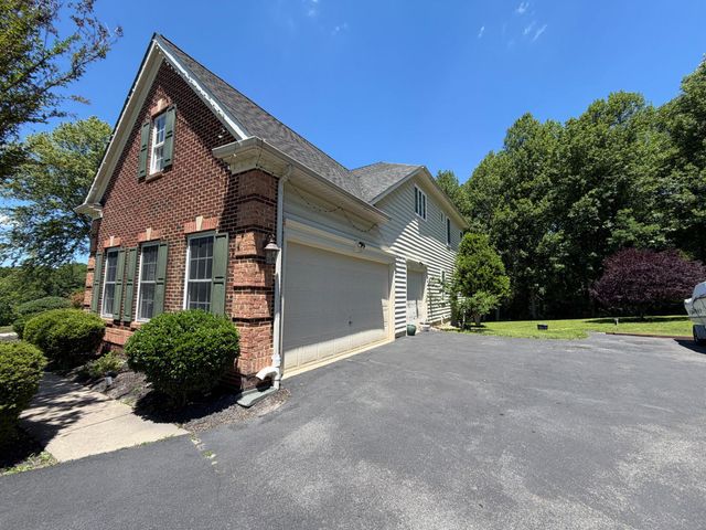 18724 BROOKE RD, Sandy Spring, MD 20860