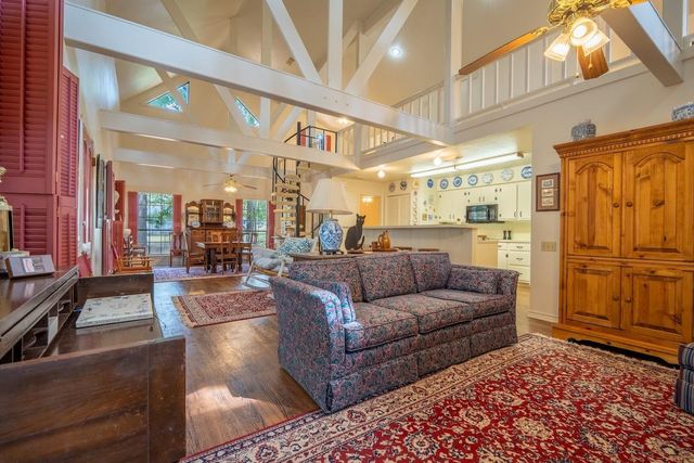565 Timber Bay Drive, Trinity, TX 75862