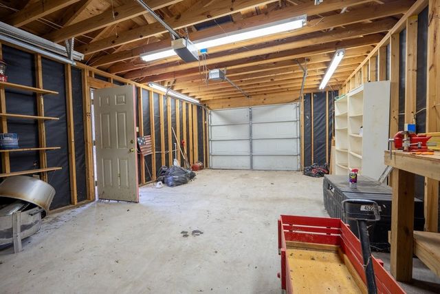 565 Timber Bay Drive, Trinity, TX 75862