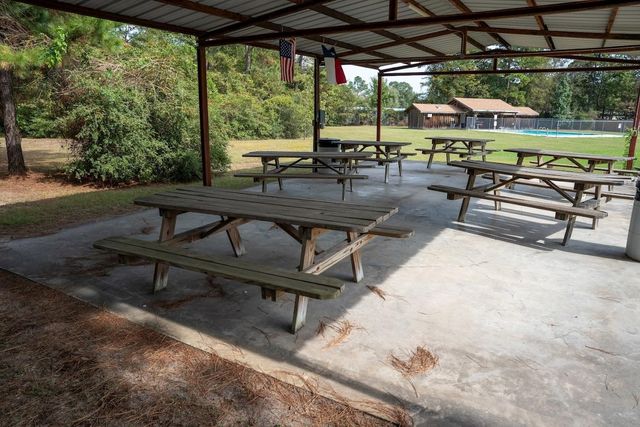 565 Timber Bay Drive, Trinity, TX 75862