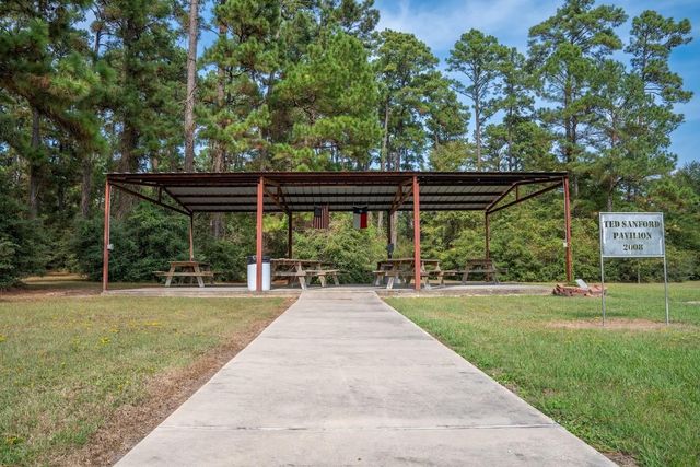 565 Timber Bay Drive, Trinity, TX 75862