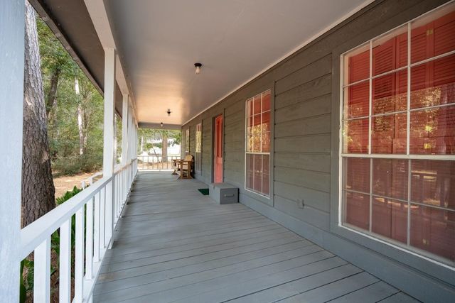 565 Timber Bay Drive, Trinity, TX 75862