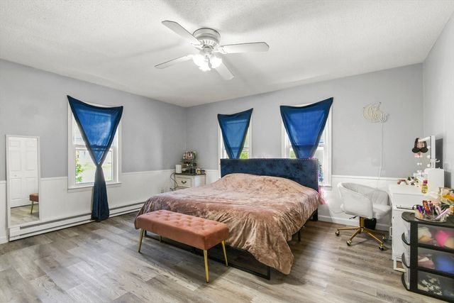 11 Broad Street 11, Hardwick, MA 01005