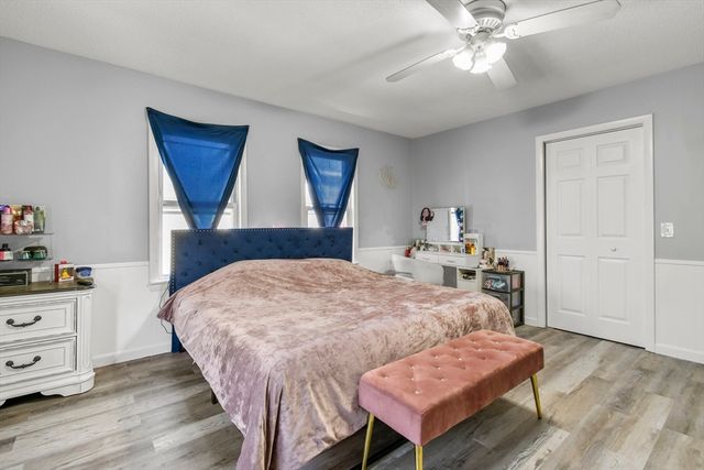 11 Broad Street 11, Hardwick, MA 01005
