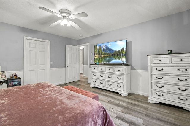 11 Broad Street 11, Hardwick, MA 01005