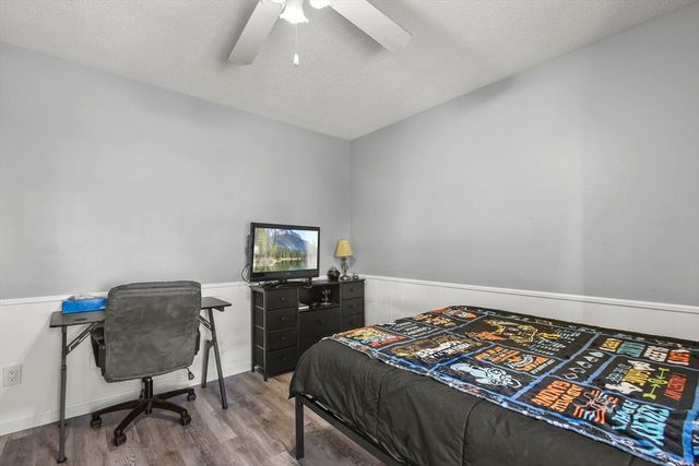 11 Broad Street 11, Hardwick, MA 01005