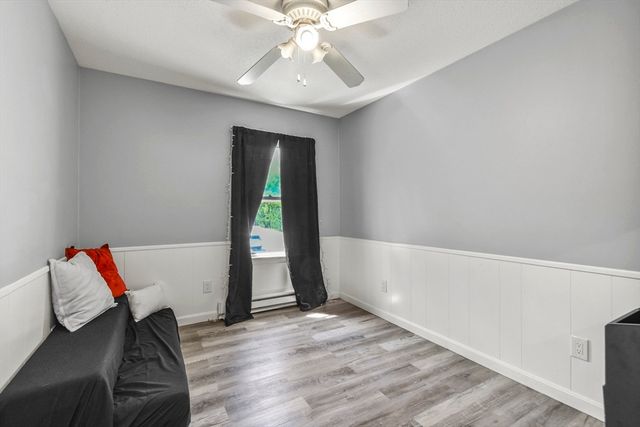11 Broad Street 11, Hardwick, MA 01005