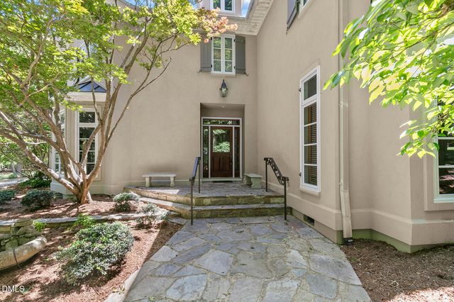 108 Chimeneas Place, Chapel Hill, NC 27517