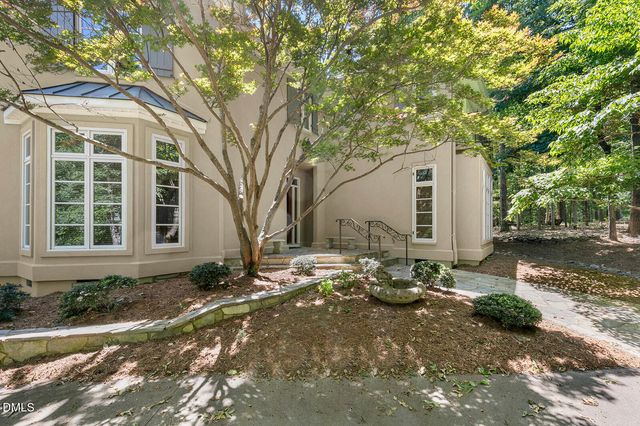 108 Chimeneas Place, Chapel Hill, NC 27517