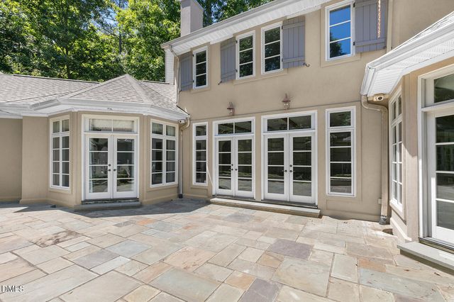 108 Chimeneas Place, Chapel Hill, NC 27517