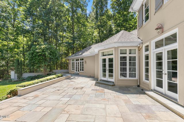 108 Chimeneas Place, Chapel Hill, NC 27517