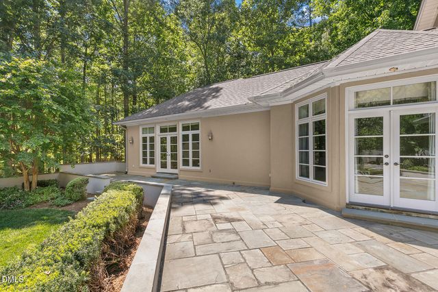 108 Chimeneas Place, Chapel Hill, NC 27517