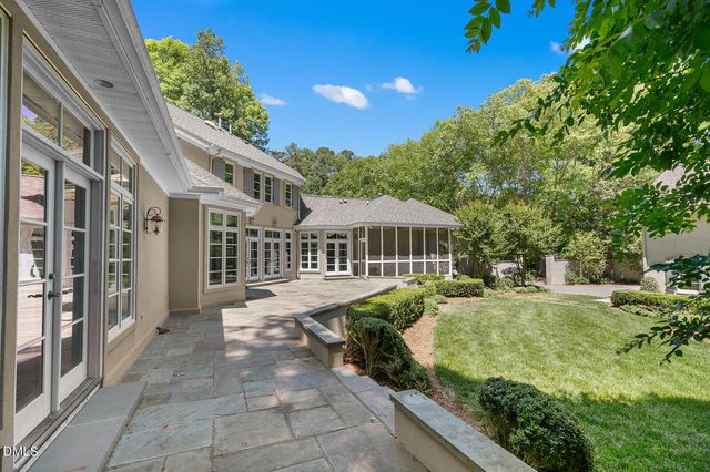 108 Chimeneas Place, Chapel Hill, NC 27517