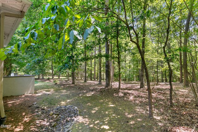 108 Chimeneas Place, Chapel Hill, NC 27517