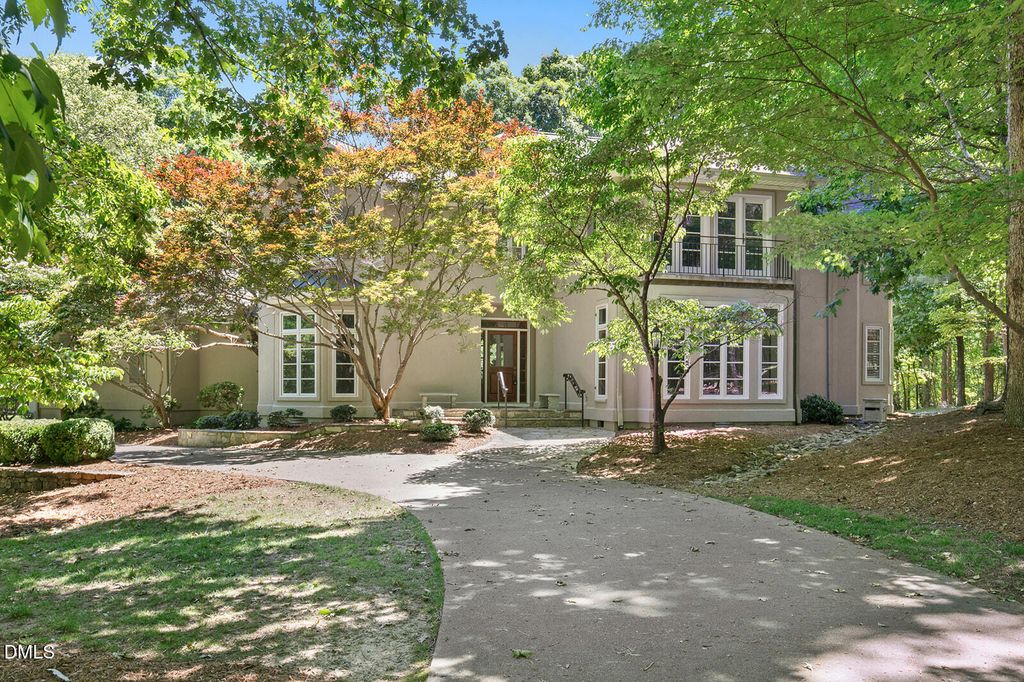 108 Chimeneas Place, Chapel Hill, NC 27517