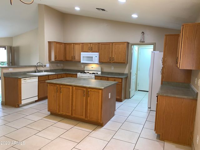 15528 N 156TH Lane, Surprise, AZ 85374
