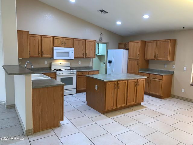 15528 N 156TH Lane, Surprise, AZ 85374