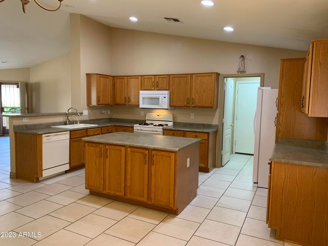 15528 N 156TH Lane, Surprise, AZ 85374