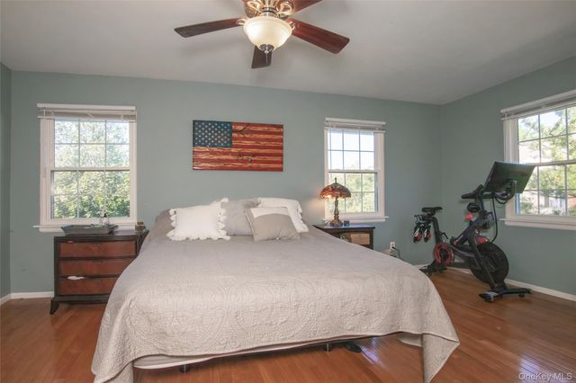 46 The Rise, Warwick, NY 10990