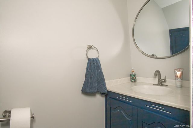 46 The Rise, Warwick, NY 10990