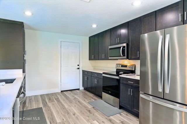 135 Richland Avenue, Merritt Island, FL 32953