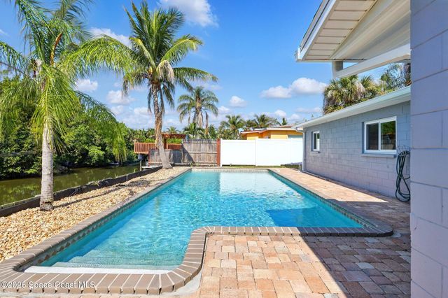 135 Richland Avenue, Merritt Island, FL 32953