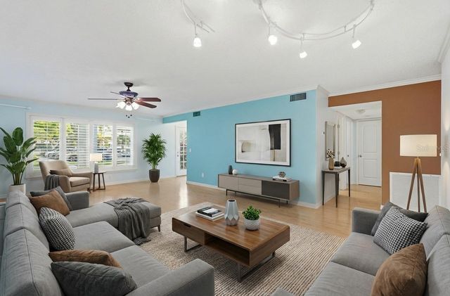 2294 SWEDISH DRIVE 8, Clearwater, FL 33763