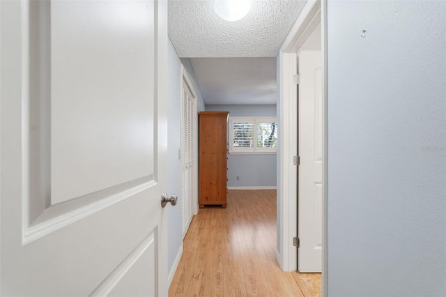 2294 SWEDISH DRIVE 8, Clearwater, FL 33763