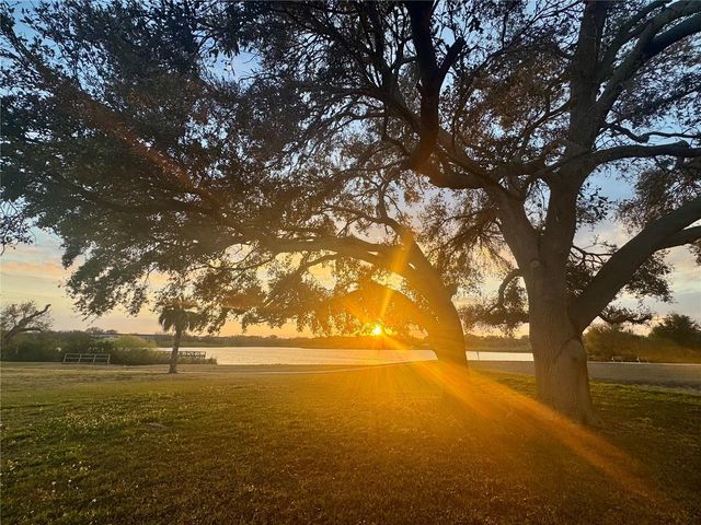 2294 SWEDISH DRIVE 8, Clearwater, FL 33763