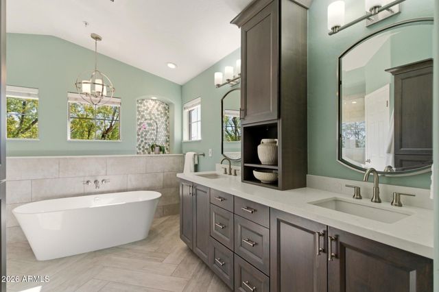 10652 E Acacia Drive, Scottsdale, AZ 85255