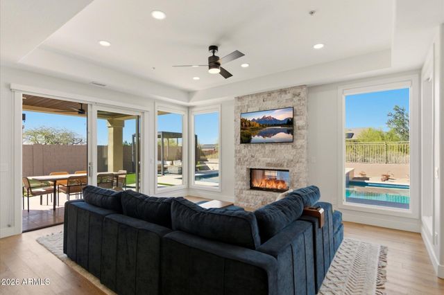 10652 E Acacia Drive, Scottsdale, AZ 85255