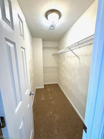 2264 Bizzone CIR, Virginia Beach, VA 23464