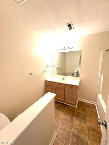 2264 Bizzone CIR, Virginia Beach, VA 23464