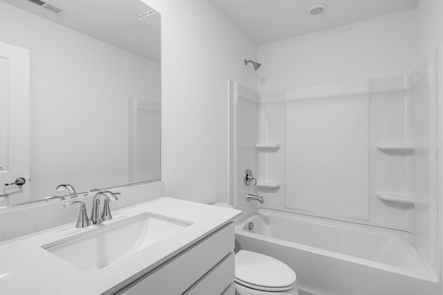 426 Red Oak Circle, Volo, IL 60020