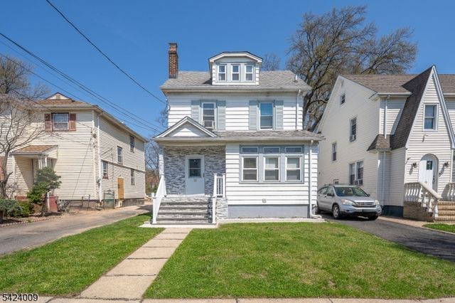 15 Melrose Ter, Elizabeth City, NJ 07208