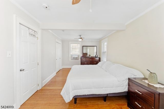 15 Melrose Ter, Elizabeth City, NJ 07208