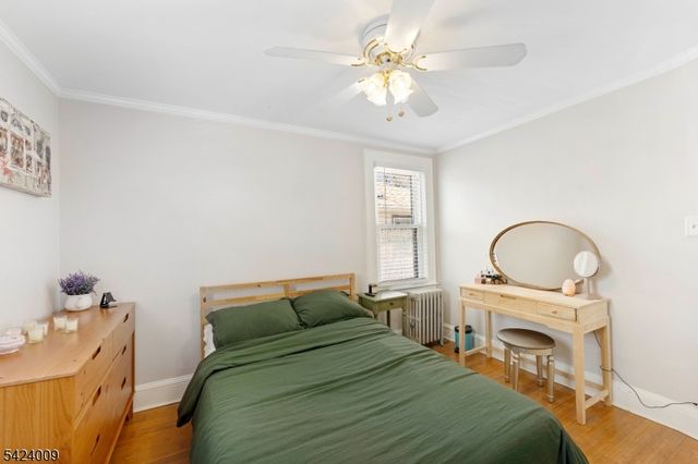 15 Melrose Ter, Elizabeth City, NJ 07208