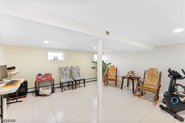 15 Melrose Ter, Elizabeth City, NJ 07208