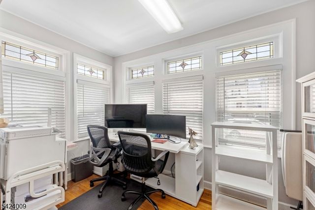15 Melrose Ter, Elizabeth City, NJ 07208