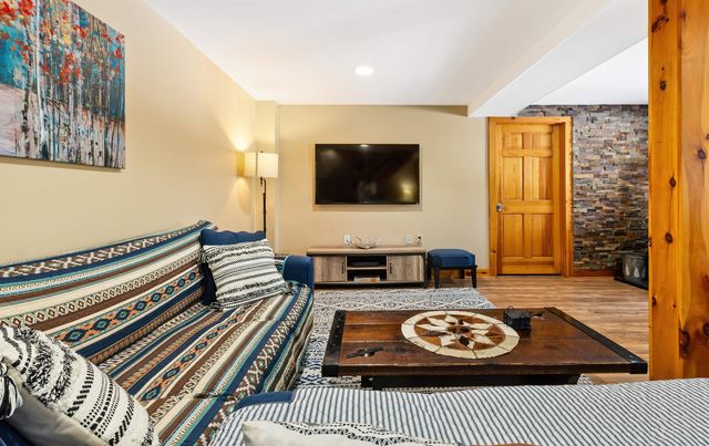 284 Nutting Road, Sunapee, NH 03782