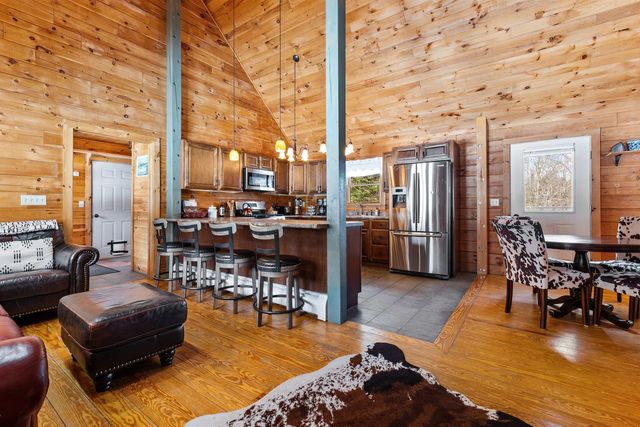 284 Nutting Road, Sunapee, NH 03782