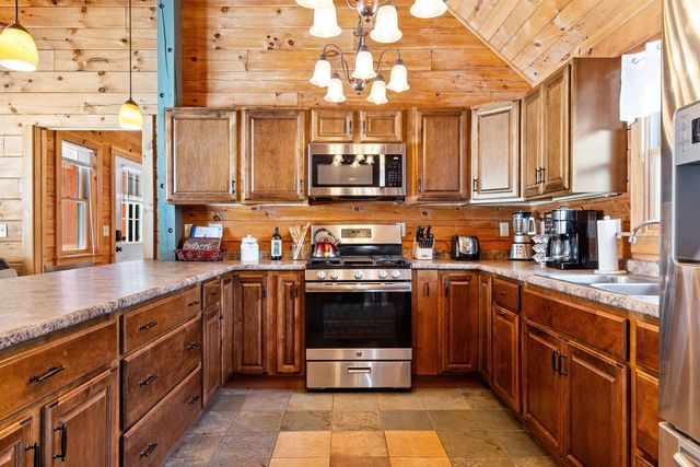 284 Nutting Road, Sunapee, NH 03782