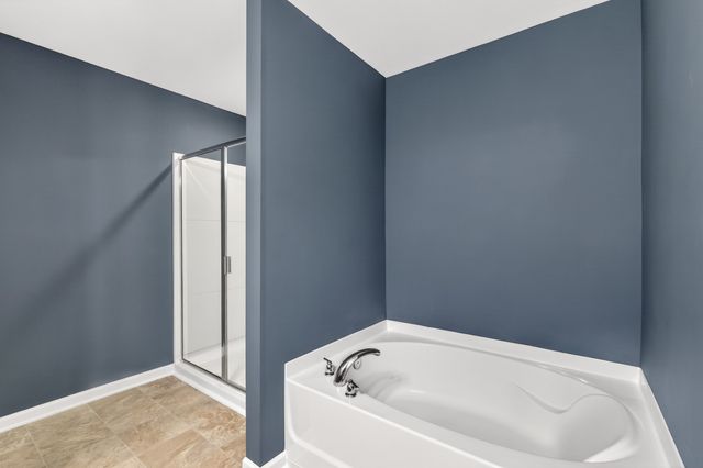 4011 Cannonsgate Ln, Murfreesboro, TN 37128