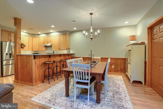 90 MARYLAND AVE, Aspers, PA 17304