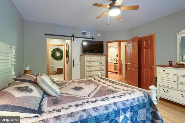 90 MARYLAND AVE, Aspers, PA 17304