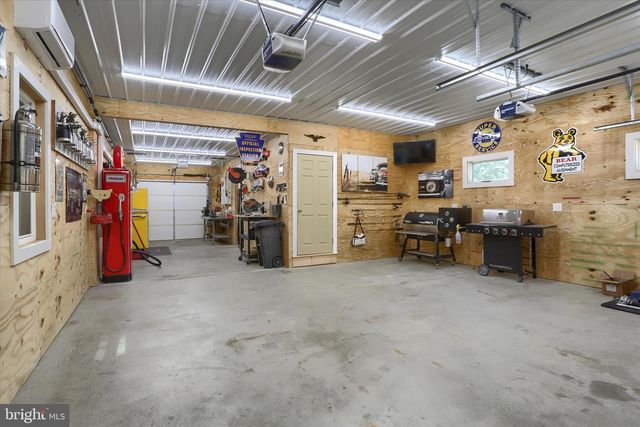 90 MARYLAND AVE, Aspers, PA 17304