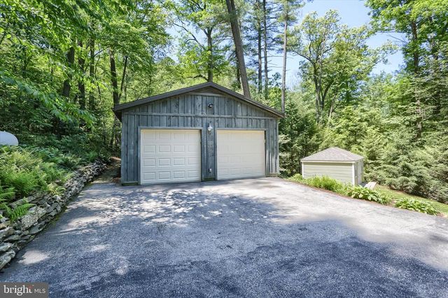 90 MARYLAND AVE, Aspers, PA 17304