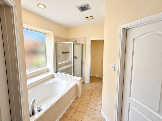 707 S Marathon Way, Stafford, TX 77477
