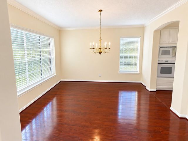 707 S Marathon Way, Stafford, TX 77477