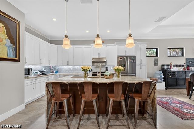 163 19th ST NW, Naples, FL 34120